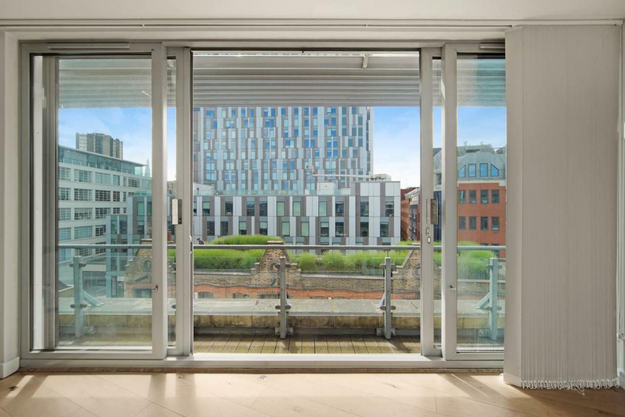 2 Bed Executive Penthouse Near Liverpool Street Free Wifi By City Stay Aparts London Bagian luar foto